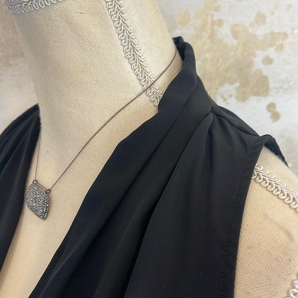 Vince camuto sleeveless semi hi-low blouse - Picture 6 of 8